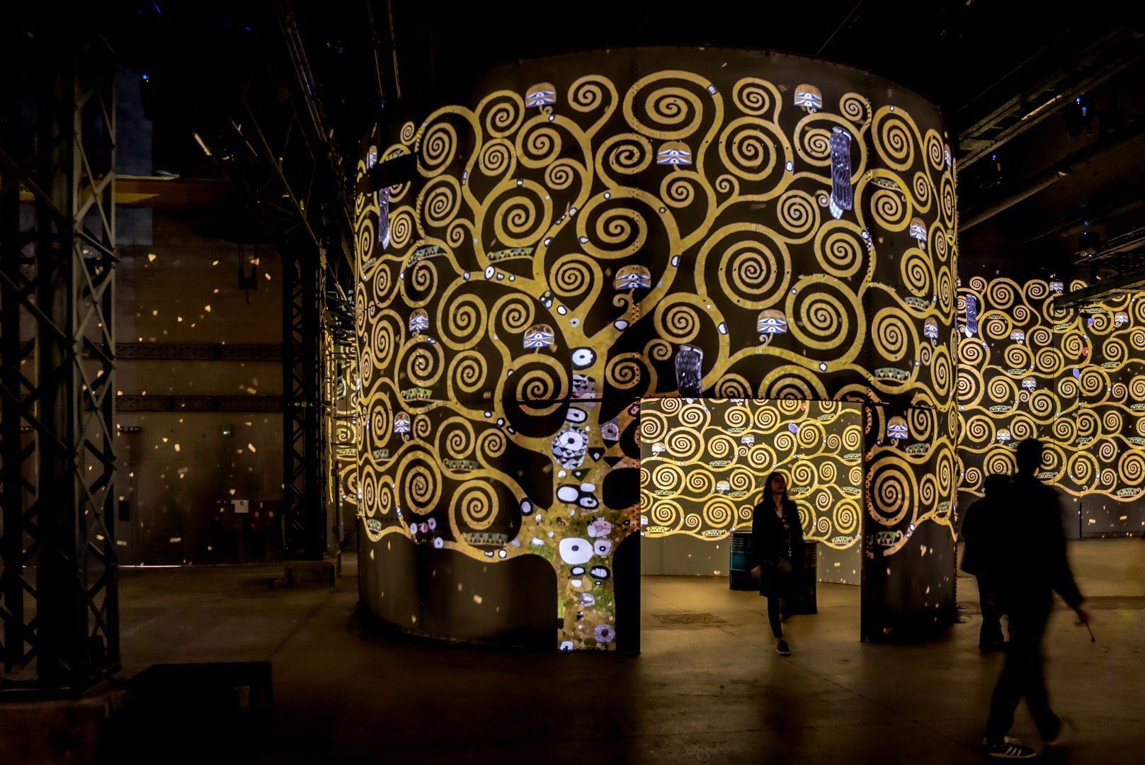 Atelier Des Lumieres A New Way To Discover Art Modulo Pi